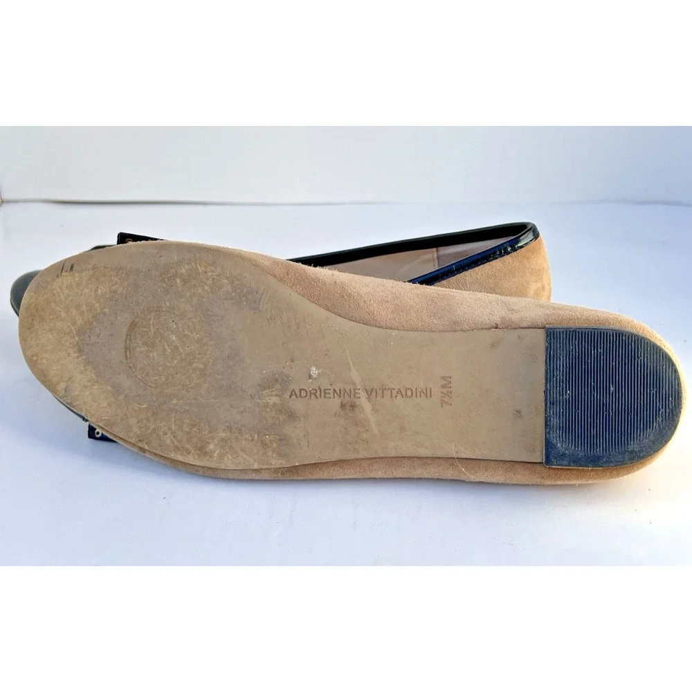 Adrienne Vittadini Tan Suede Black Patent Bow Ballet Flats Womens Size 7.5